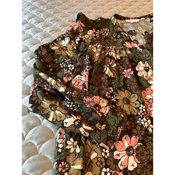 Treasure & Bond Floral Print Long Sleeve V-Neck Shirt Top L Button Up - Picture 4 of 6